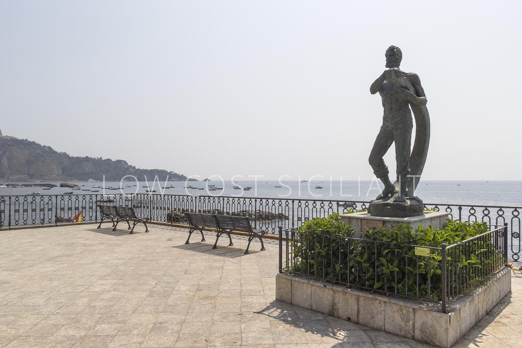 Studio Coral View Giardini Naxos Eksteriør bilde